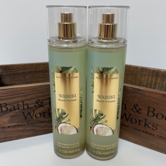 Bath & Body Works Waikiki Beach Coconut Mist X 2 NEW - Picture 1 of 2